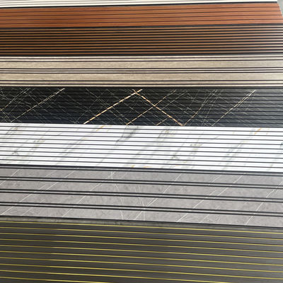 वाटरप्रूफ फायरप्रूफ पीवीसी वॉल पैनल हल्का वजन आसान स्थापना इंटीरियर एक्सटीरियर वॉल बोर्ड बाथरूम किचन लिविंग रूम के लिए