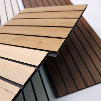 ध्वनि इन्सुलेशन पीवीसी दीवार पैनल थर्मल इन्सुलेशन दीवार बोर्ड बेडरूम कार्यालय विभाजन दीवार ऊर्जा की बचत सामग्री के लिए