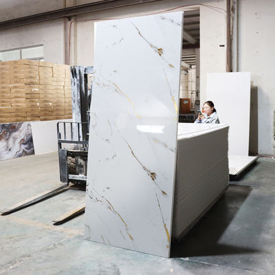 घर और होटल के बाथरूम के लिए आधुनिक डिजाइन पीवीसी स्नान दीवार पैनल