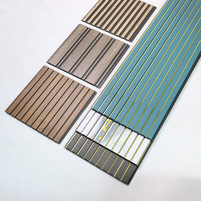 रेस्तरां, अस्पतालों, प्रयोगशालाओं में प्रयुक्त बेहतर नमी सड़न प्रतिरोधी पीवीसी फ्लूटेड वॉल पैनल