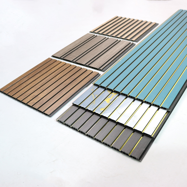 लकड़ी के दाने वाले पीवीसी वॉल पैनल सजावटी दीवार बोर्ड बेडरूम लिविंग रूम टीवी बैकग्राउंड वॉल के लिए पर्यावरण के अनुकूल सामग्री