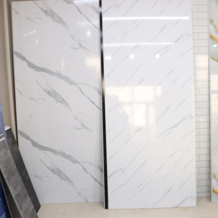 पारिवारिक बाथरूम डिजाइन के लिए एंटी स्लिप टेक्सचर्ड सेफ्टी पीवीसी शॉवर पैनल