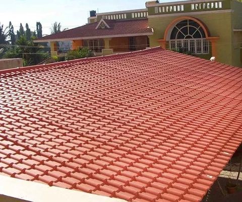 सिंथेटिक राल यू आकार सौर सिरेमिक छत टाइलें रंगीन कोटिंग