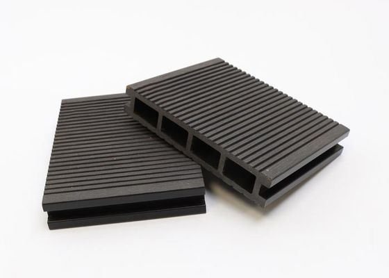 140x25mm हाइड फ्रेम फ्लोरिंग गार्डन प्लास्टिक वुड डेकिंग आसान इंस्टालेशन