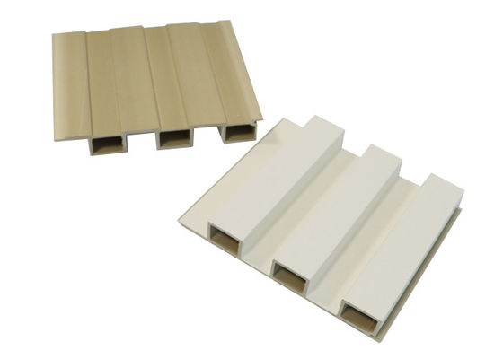 लकड़ी बनावट Fluted डब्ल्यूपीसी दीवार पैनल सजावटी 160 * 24 * 2900 मिमी पनरोक
