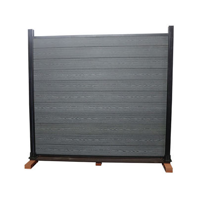 1.8m X 1.8m Wpc बाड़ पैनल उभरा हुआ सह - एक्सट्रूज़न आउटडोर होम बोर्ड
