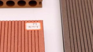 डब्ल्यूपीसी डेकिंग आउटडोर टिकाऊ और स्टाइलिश